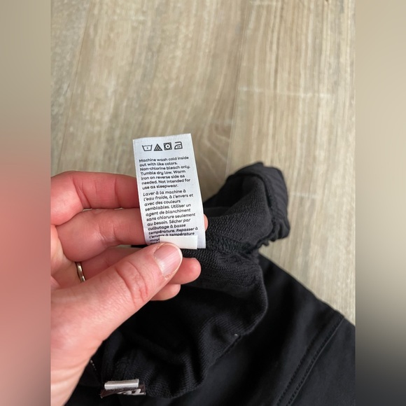 NWT Tea Collection Boys Playwear Pants Jet Black French Terry Cotton - Size 2T - Picture 6 of 9